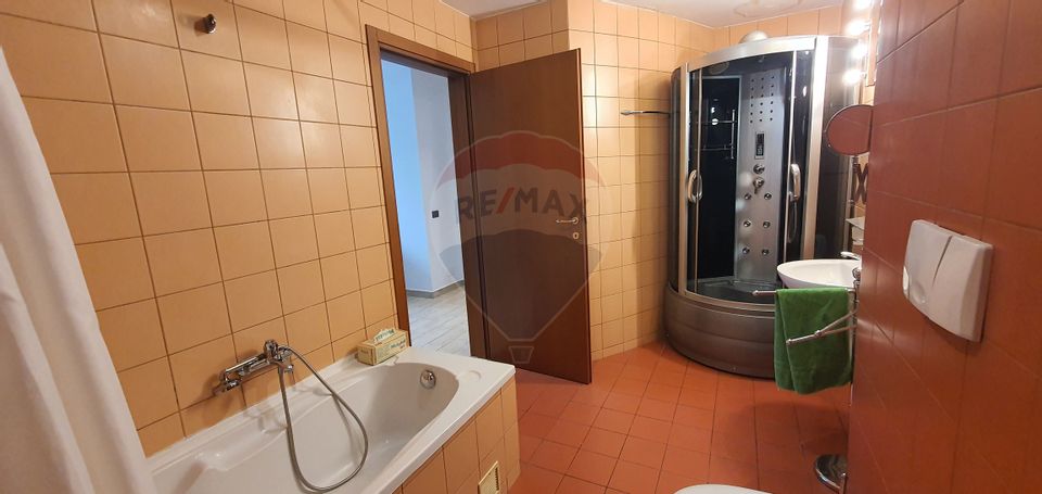 Apartament 3 camere Bd. Aviatorilor, bloc nou, loc parcare