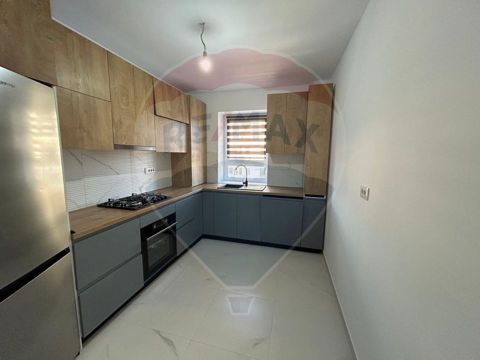 3 room Apartment for rent, Tractorul area