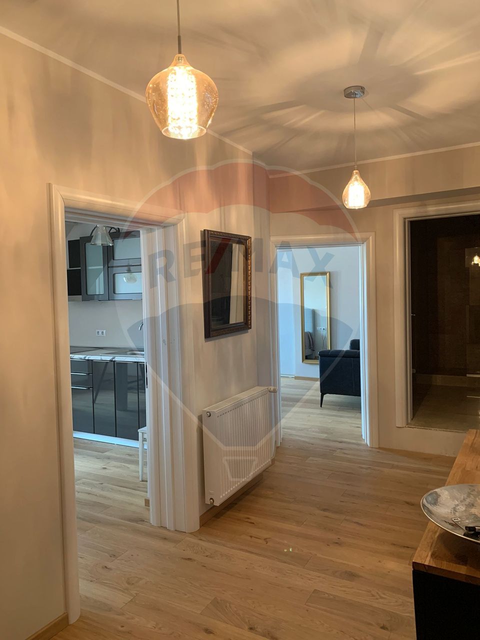 Apartament cu 2 camere de închiriat în zona centrala