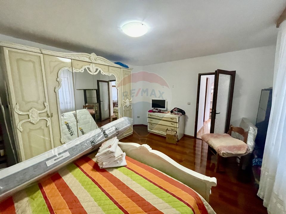 4 room House / Villa for sale