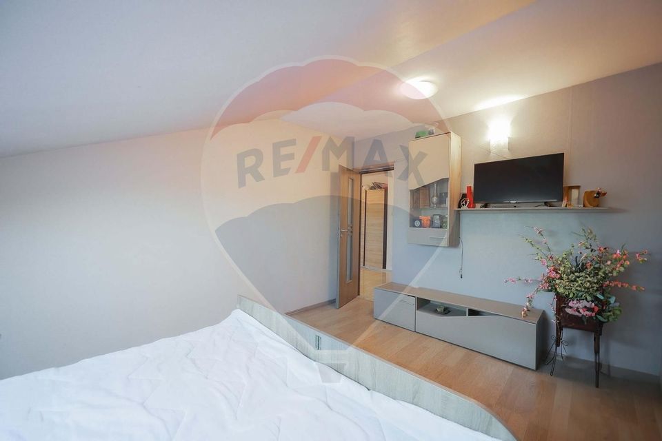 De vânzare apartament cu 3 camere, Rogerius, Oradea