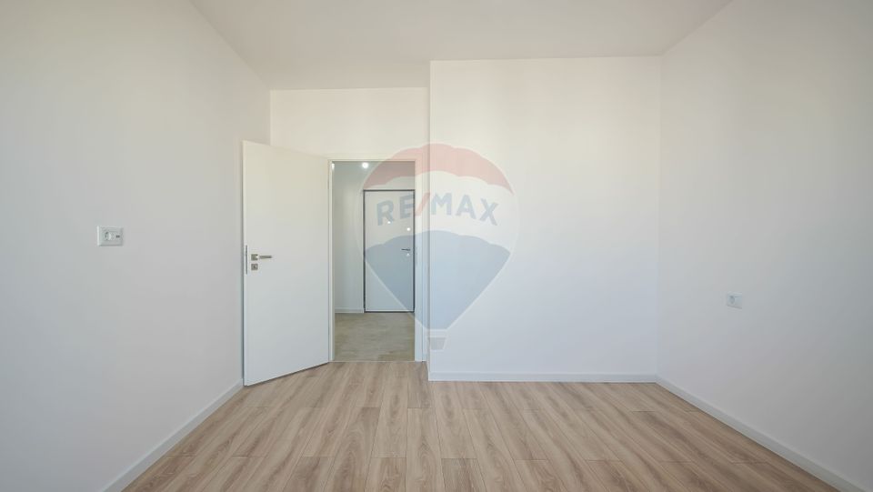 2 room Apartment for sale, Tractorul area