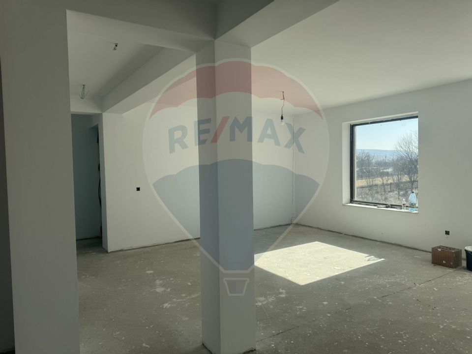 5 room House / Villa for sale