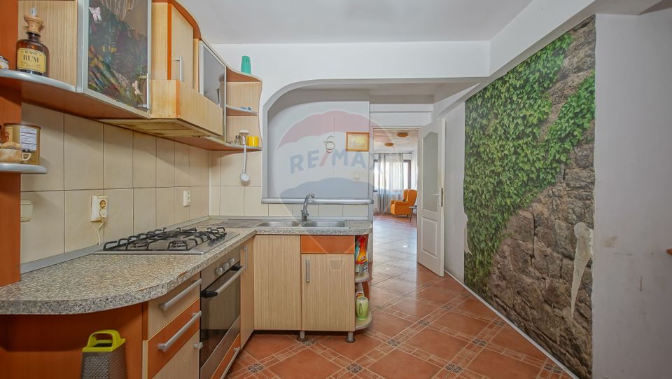 4 room House / Villa for sale, Schei area