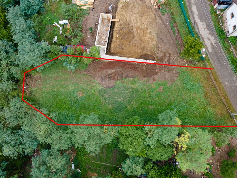 Teren intravilan de vânzare în Pâclișa 0% COMISION