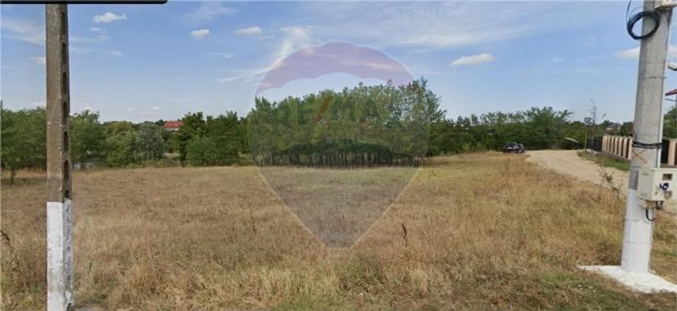 Teren vedere la lac 4285mp, cu certificat de urbanism