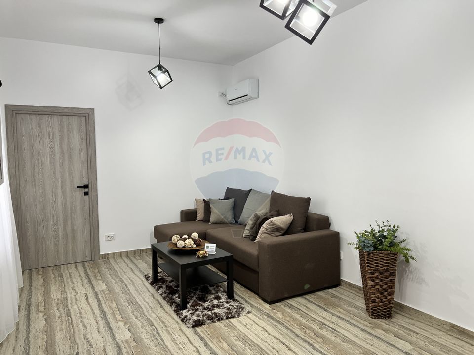 Apartament cu 2 camere de închiriat în zona Piata Muncii