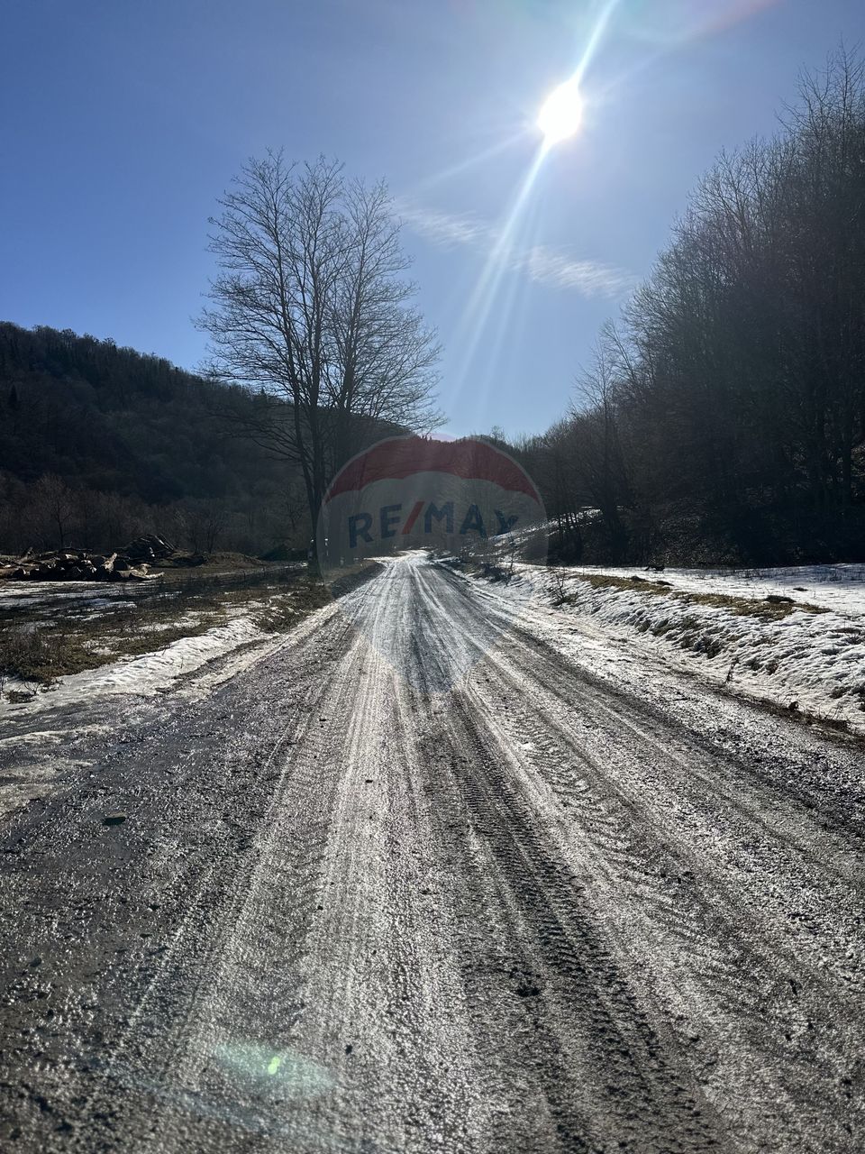 Land 1,340sqm Cuejdiu / Strada Cuejdiului