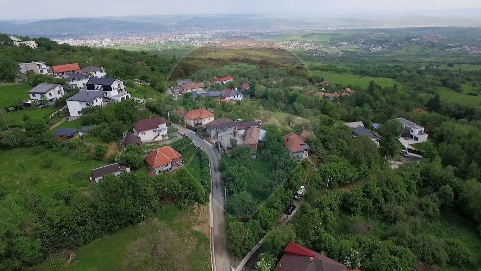 Land 733sqm Feleacu / Strada Principala