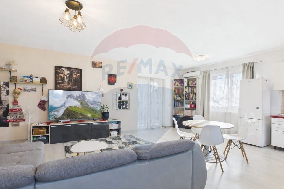 Casa moderna cu 4 camere de vanzare Buftea