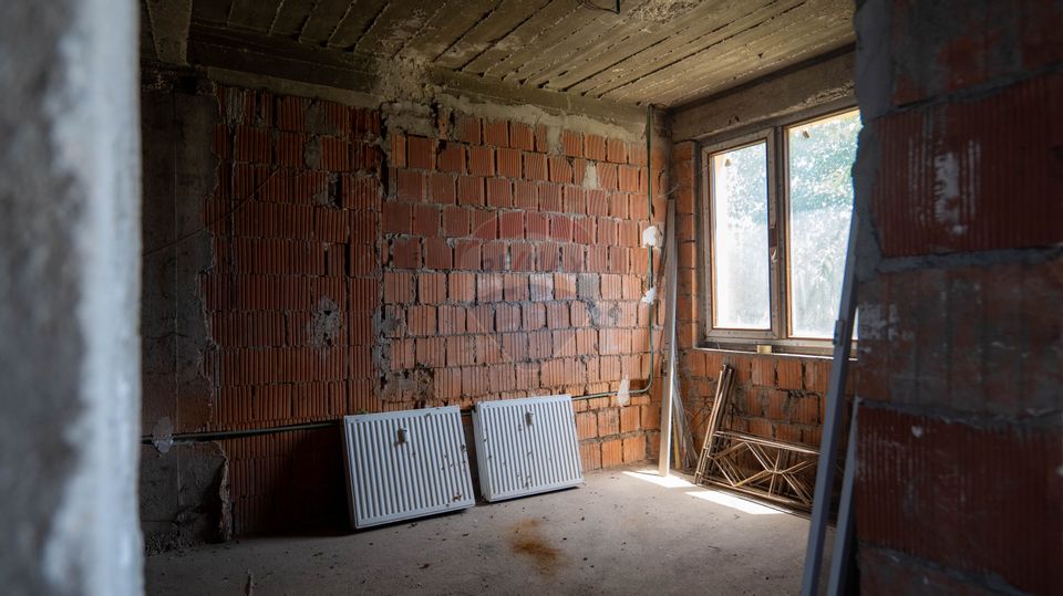 5 room House / Villa for sale, Central area