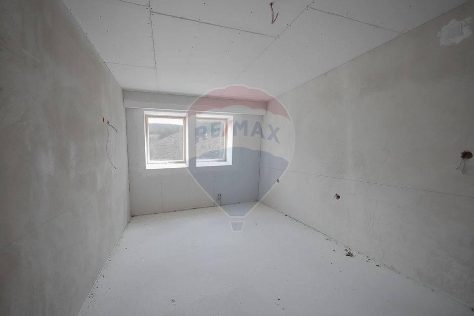 40 room Hotel / Pension for sale