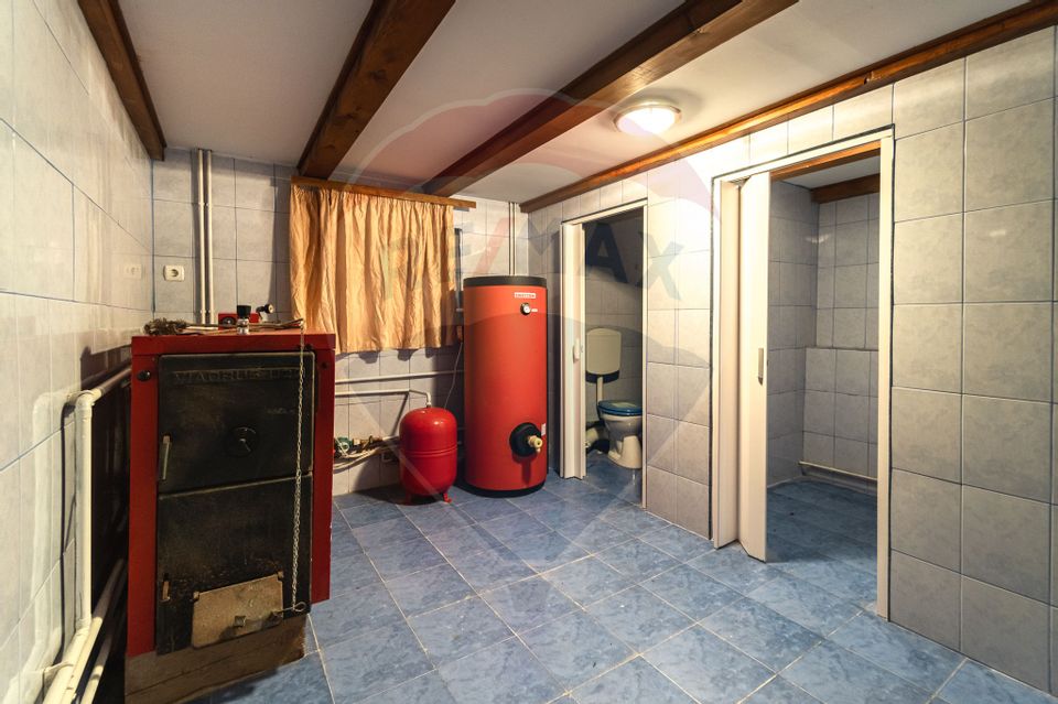 6 room House / Villa for sale, Sud area