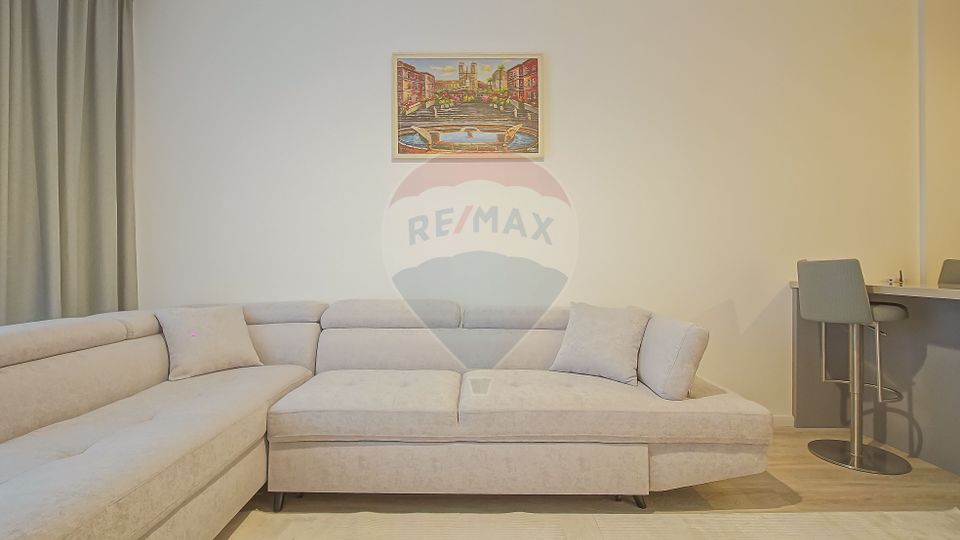 3 room Apartment for rent, Tractorul area