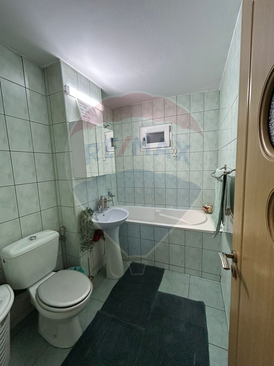 4 room Apartment for rent, Brazda lui Novac area