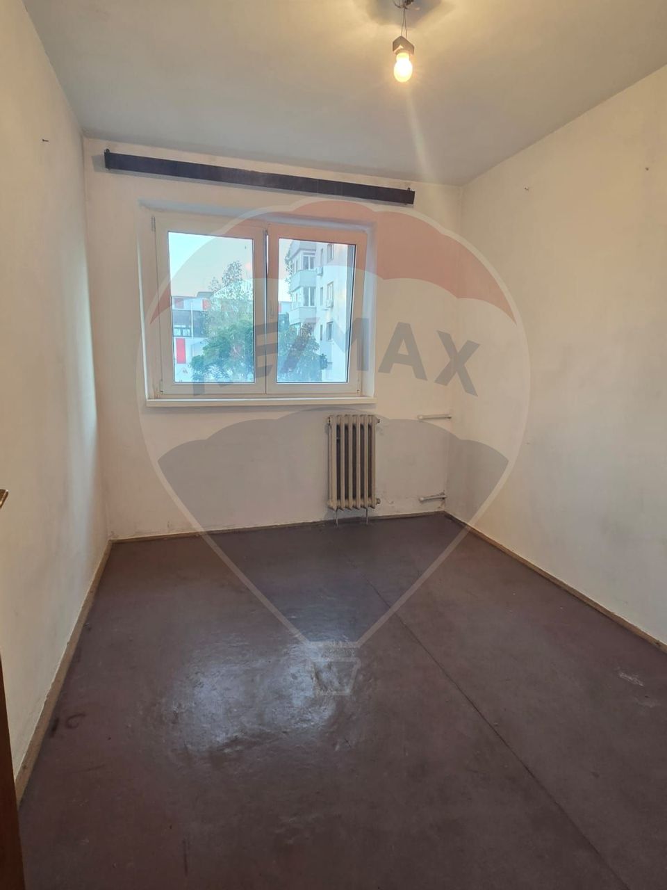 4 room Apartment for sale, 1 Decembrie 1918 area