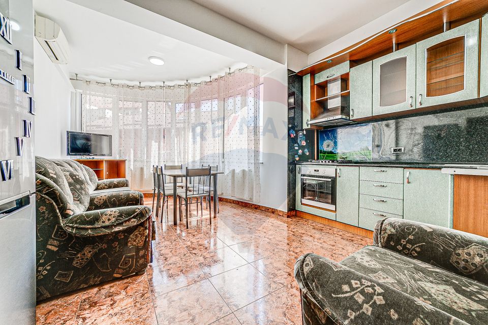 3 room Apartment for rent, Boul Rosu area