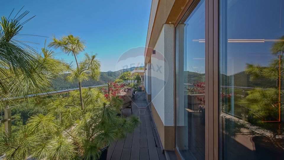 REZERVAT! PENTHOUSE UNIC IN BRASOV SINGUR PE NIVEL | DRUMUL POIENII