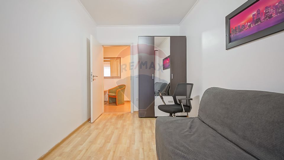 Apartament cu trei camere de inchiriat, Avantgarden 2, Brasov