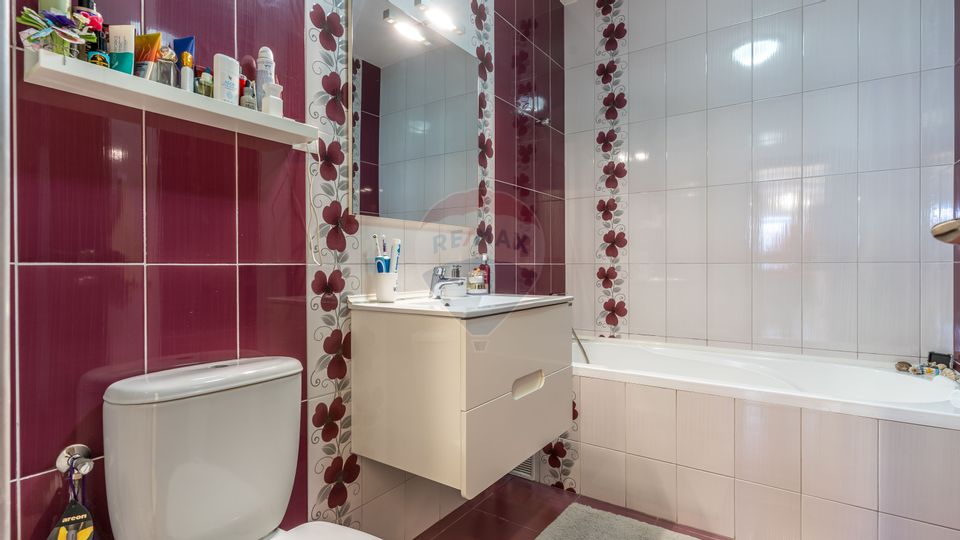 4 room Apartment for sale