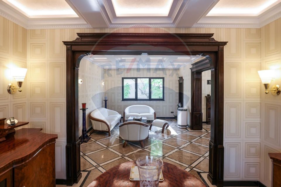16 room House / Villa for sale, Parcul Carol area