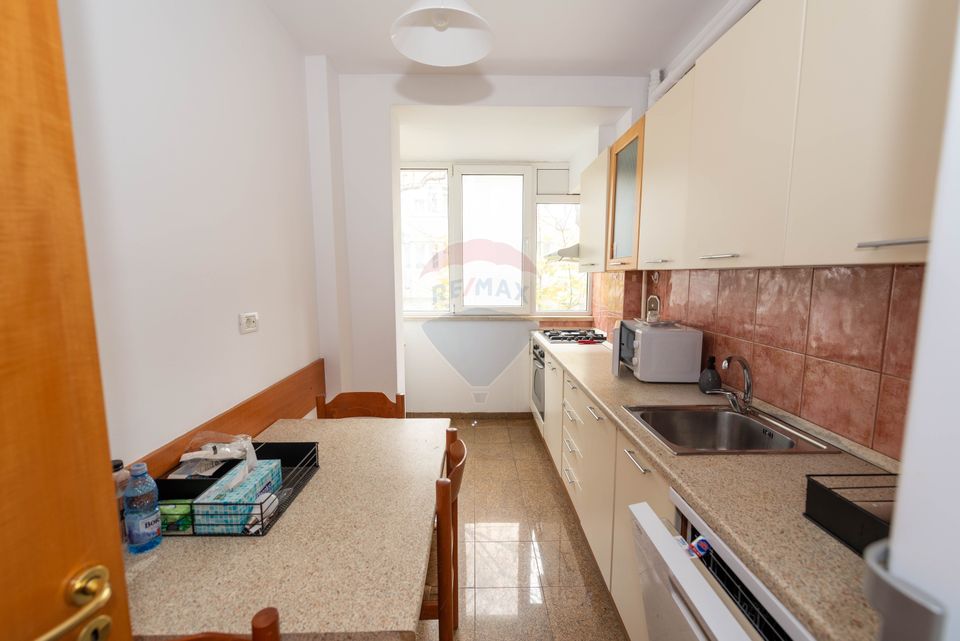 Apartament de inchiriat cu 3 camere semidecomandat - Parcul Floreasca