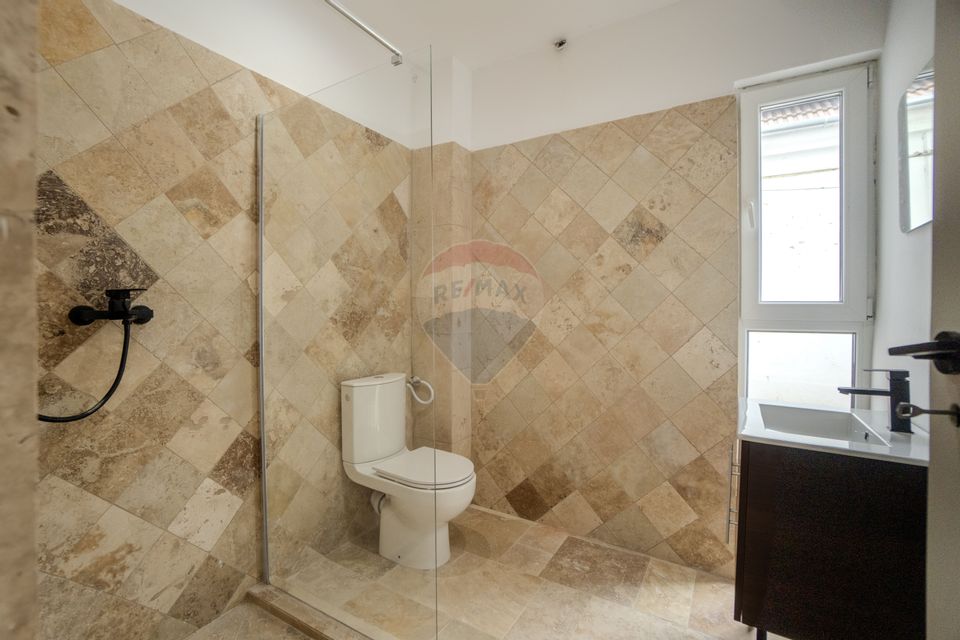 2 room Apartment for sale, Centrul Istoric area