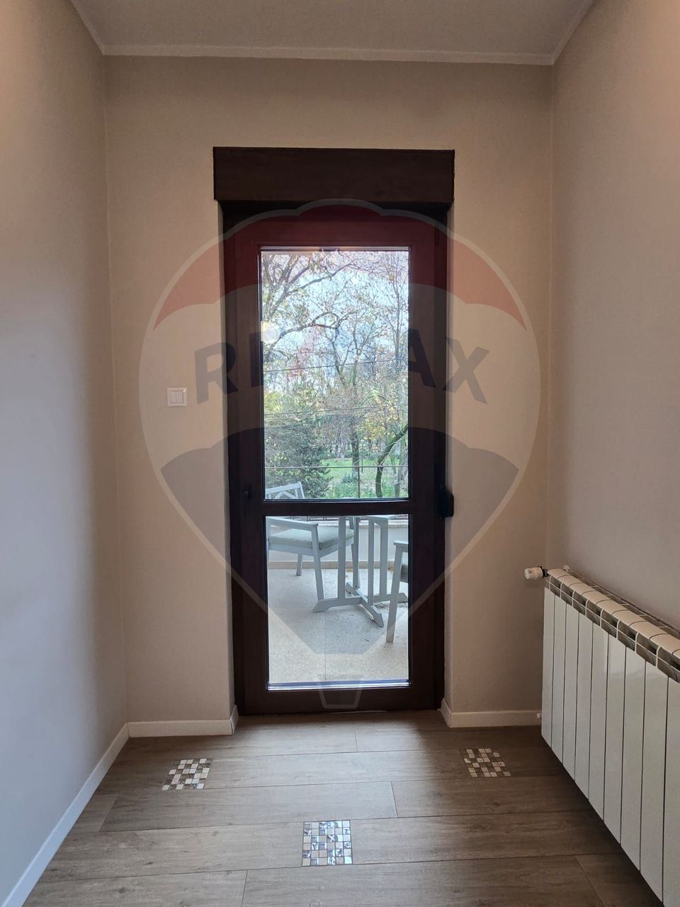 5 room Apartment for rent, Kiseleff area