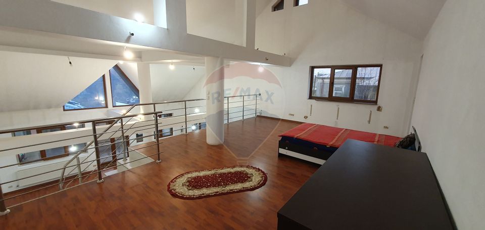 10 room House / Villa for sale, Orasul Vechi area