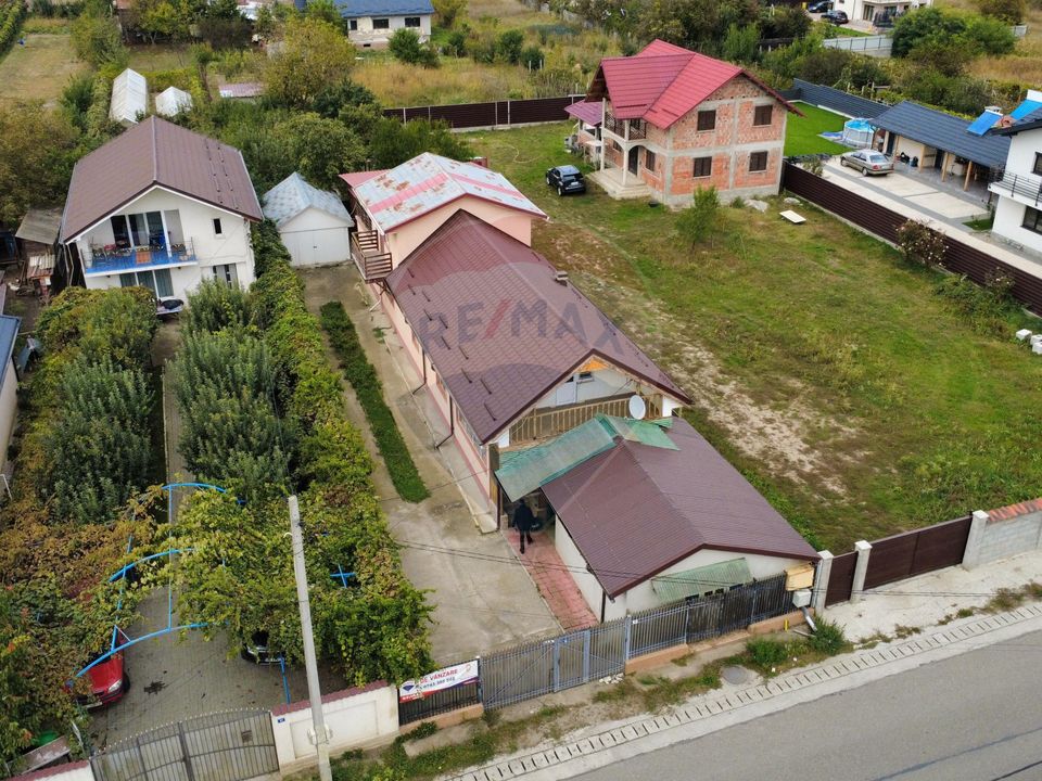 Casă / Vilă de vanzare in Serbanesti