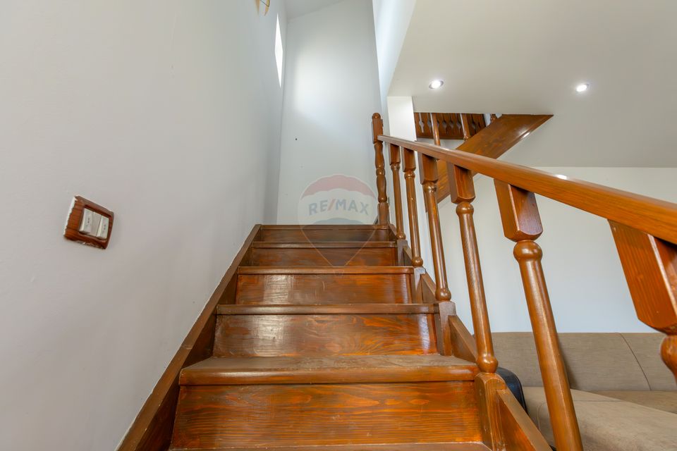 Hală 1.000 mp + curte 3.200 mp + CASĂ 160 mp BONUS | Acces TIR | Bacău