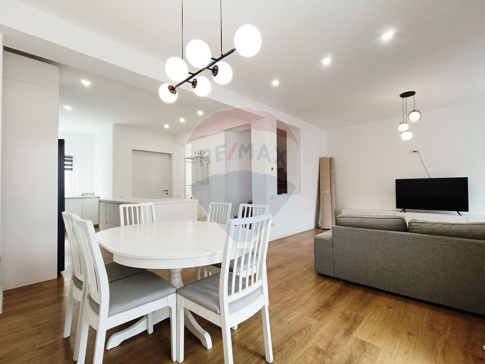 5 room House / Villa for sale, Pipera area