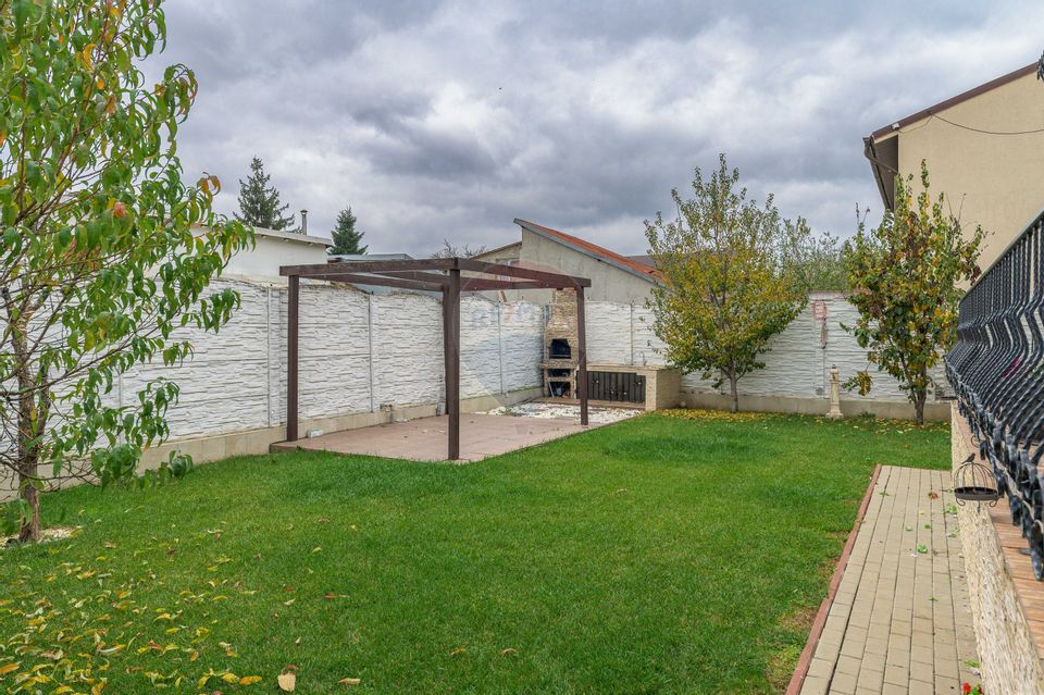 9 room House / Villa for sale, Colentina area