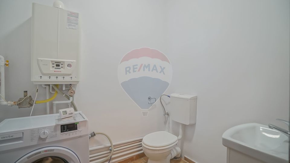 Apartament cu 3 camere în casă cu grădină Drumul Poienii