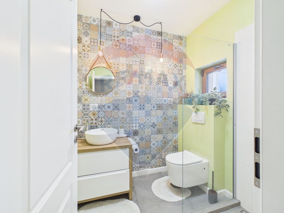 6 room House / Villa for sale, Central area