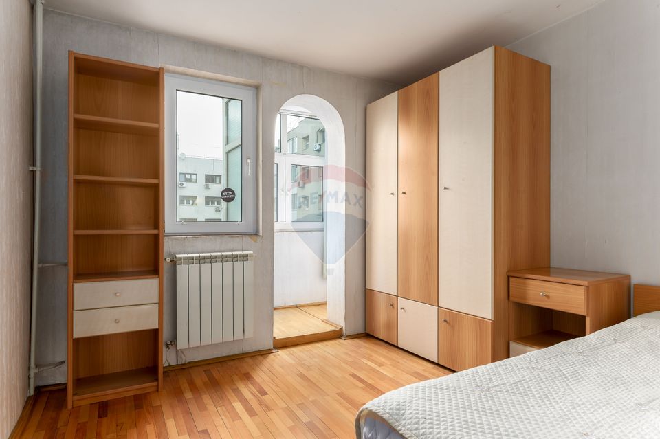 Apartament cu 5 camere de vânzare P-ta Victoriei Veronica Micle