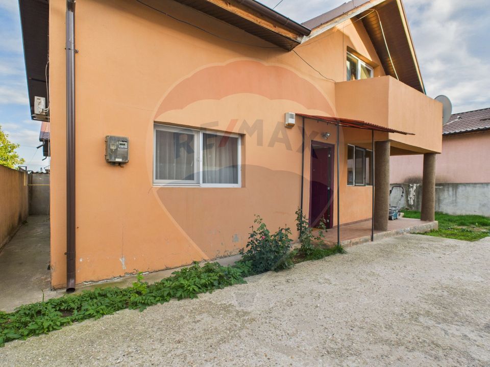 6 room House / Villa for sale, Est area