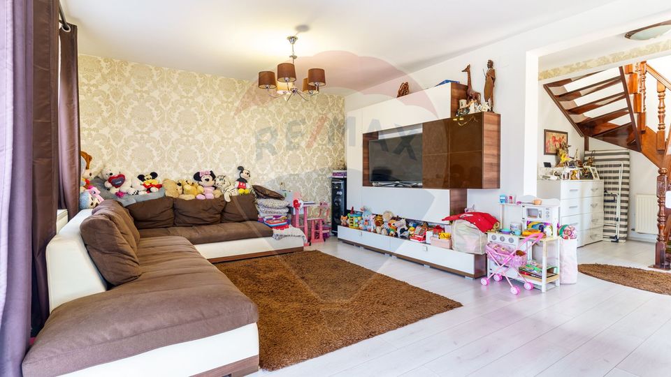 Casă / Vilă indiviuala cu panorama, Faget