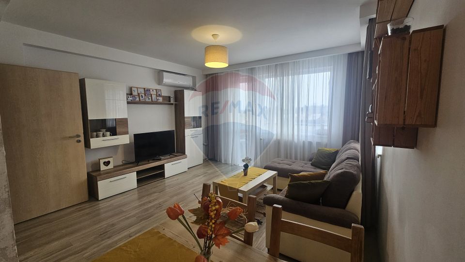 3 room Apartment for rent, Tractorul area