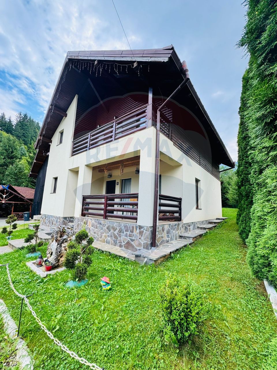 4 room House / Villa for sale