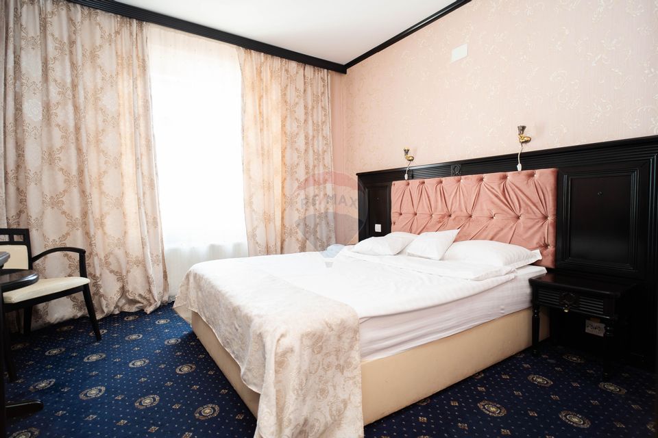 22 room Hotel / Pension for sale