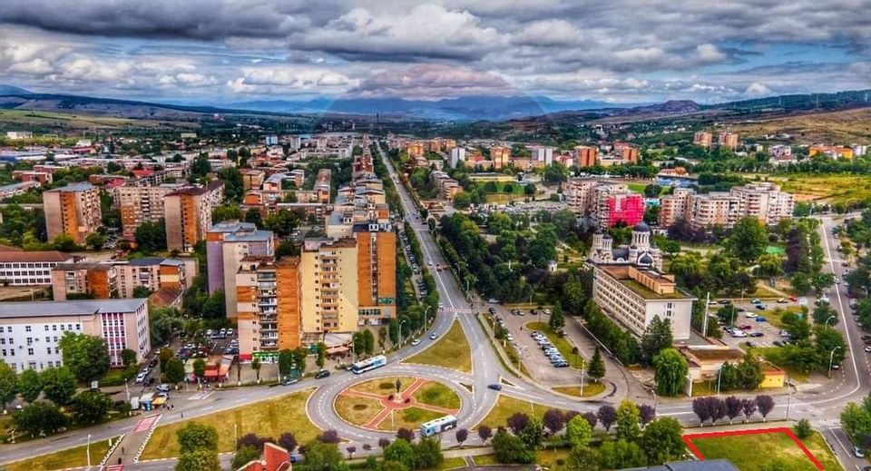 Land 400sqm Hunedoara / Strada Laminatorului