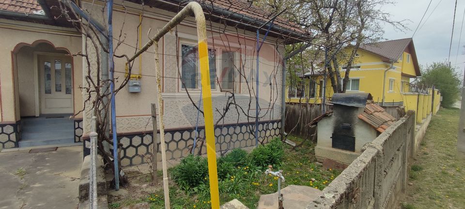 Casă de vânzare în Gârdani