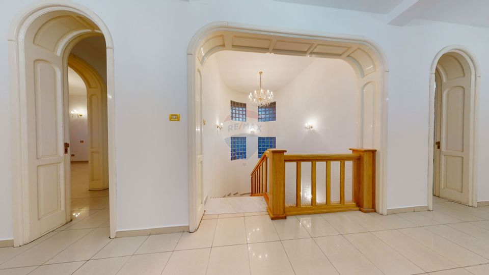 Spatiu deosebit | Destinatie mixta | Locuri parcare | 13 Septembrie