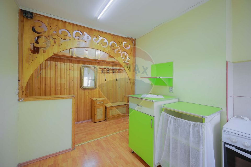 Apartament cu 2 camere de vânzare în zona Velența