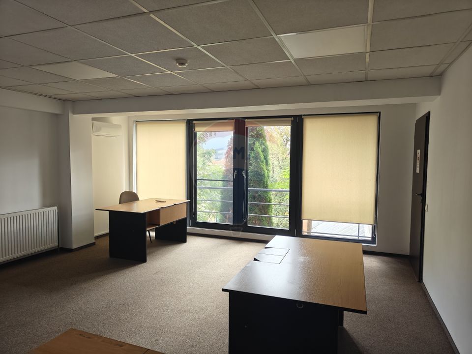 167sq.m Office Space for rent, Gruia area