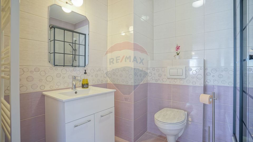 REZERVAT! Penthouse cochet, 3 camere, terasă mare, langă aeroport