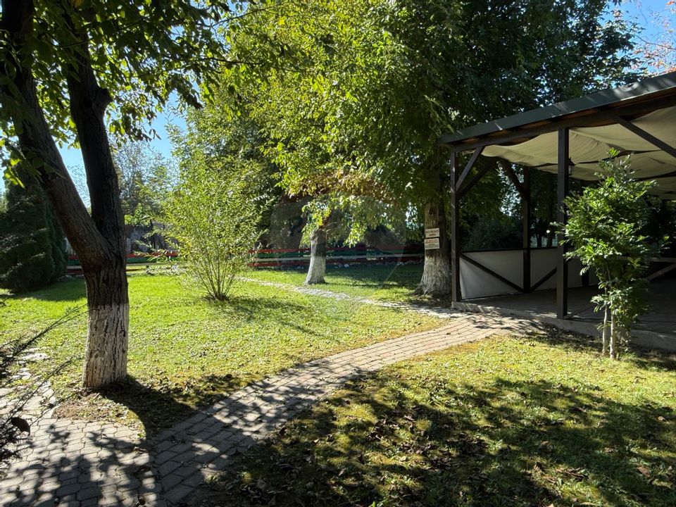 300sq.m Commercial Space for rent, Calea Romanului area