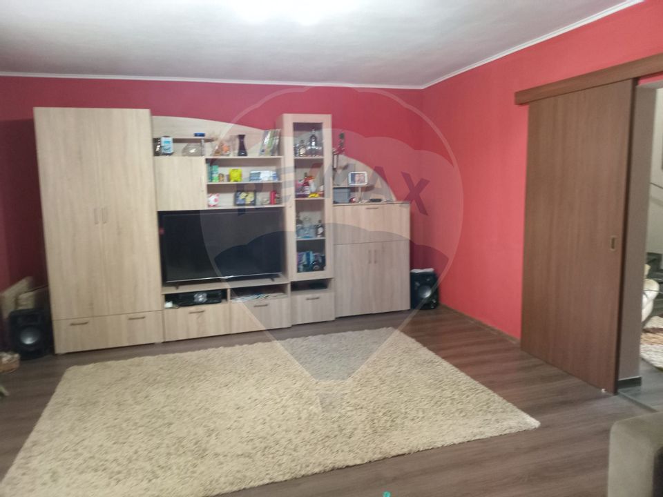 4 room House / Villa for sale