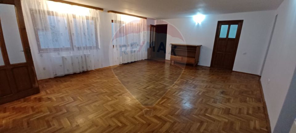 DE INCHIRIAT: Casă / Vilă P+1 - Zona Centrala BAIA MARE